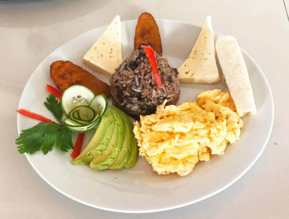 Tico Bed & Breakfast La Fortuna Dış mekan fotoğraf